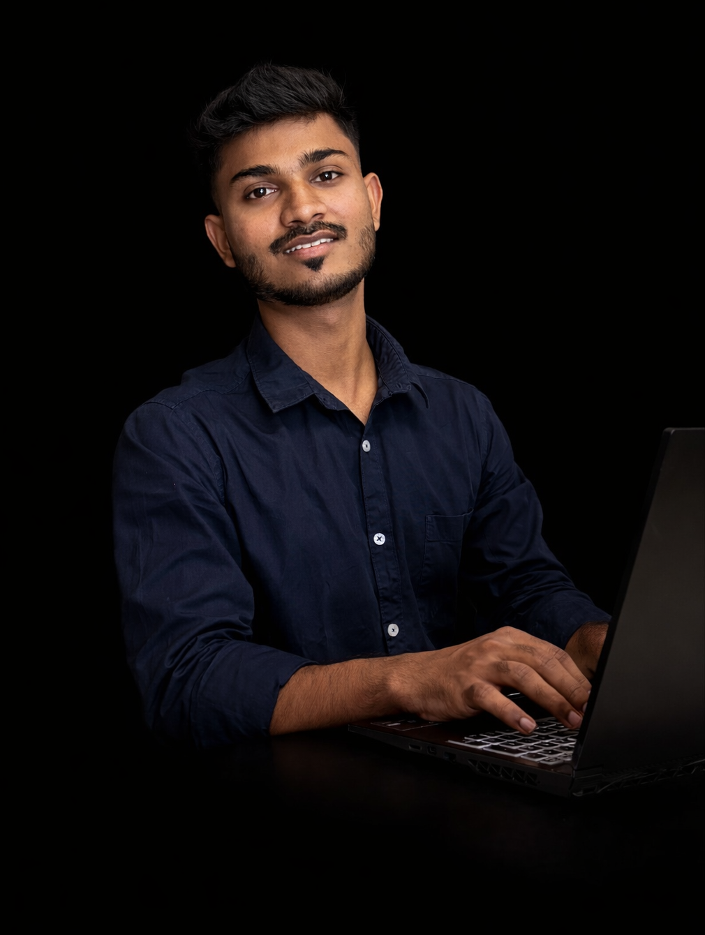 Md Irfan digital marketing freelancer providing SEO, Google Ads, social media marketing, website development and graphic design services.